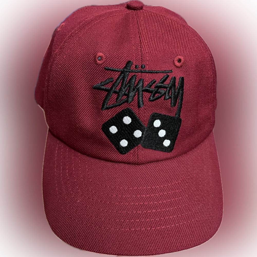 Stüssy Stock Dice Low Pro SnapBack Cap with Embroidered Logo in Black